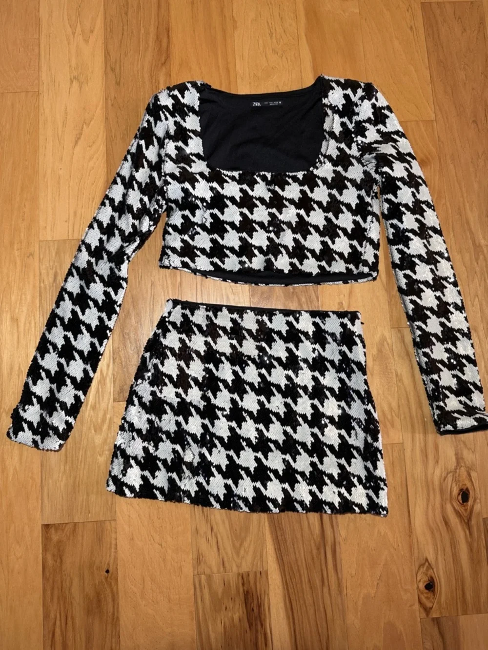 Zara coordinated two